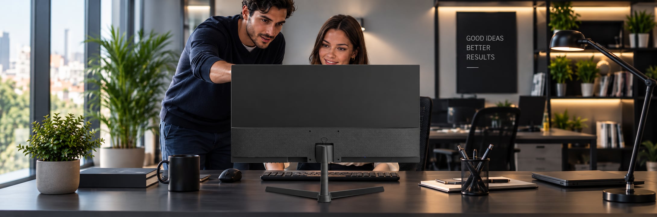 Conectividad y montaje VESA del Alurin CoreVision 120IPSLite