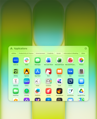 Pantalla de un MacBook Neo con la ventana Aplicaciones que muestra una amplia variedad de apps